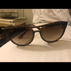 Ray ban tortoise shell sunglasses